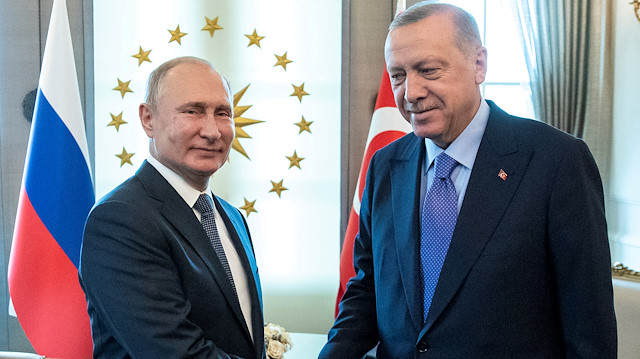 Russian President Vladimir Putin, left, and Turkish President Recep Tayyip Erdogan 