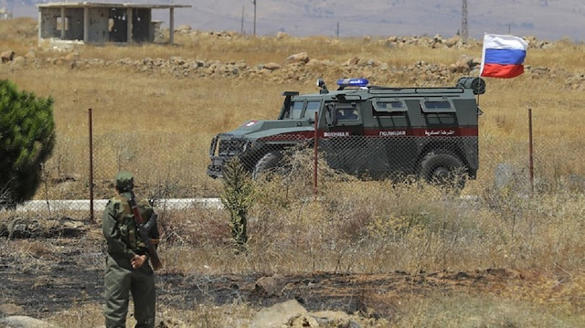 Rus askeri polisi Ayn El Arab'a girdi