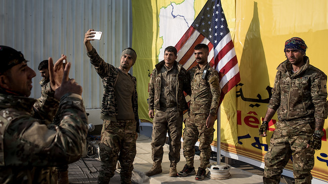 YPG'li teröristler, ABD desteğiyle Suriye topraklarının büyük bölümünü ele geçirmişti. Barış Pınarı Harekatı sonrası teröristler, Türkiye sınırının 30 kilometre güneyinde kalacak.