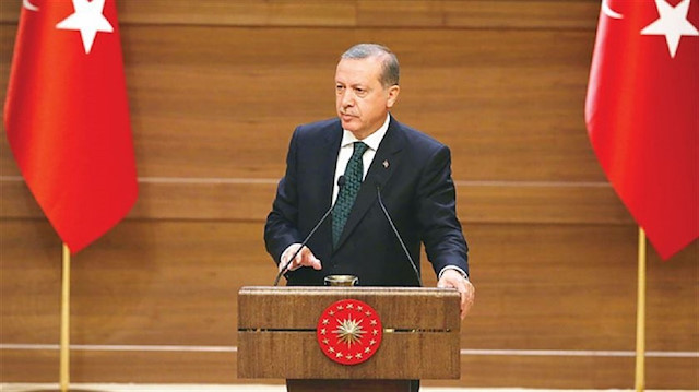 ​

أردوغان : عندما يحين الأوان سنفتح حدودنا للمهاجرين صوب أوروبا