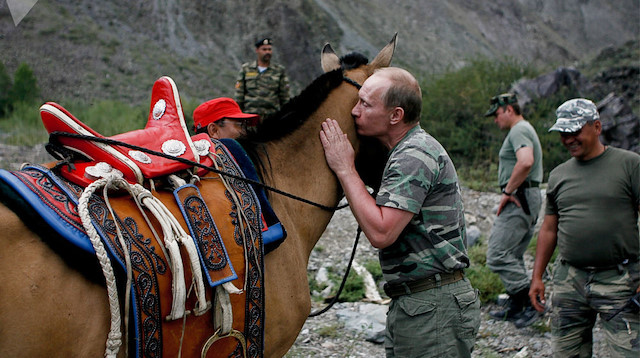 Putin'in 'dört ayaklı' ordusu