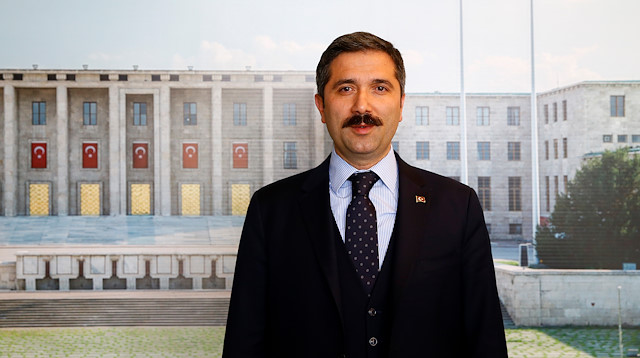 AK Parti İstanbul Milletvekili Zafer Sırakaya,