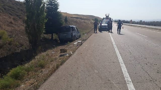 Adıyaman'da iki otomobilin çarpışması sonucu trafik kazası meydana geldi. (arşiv)