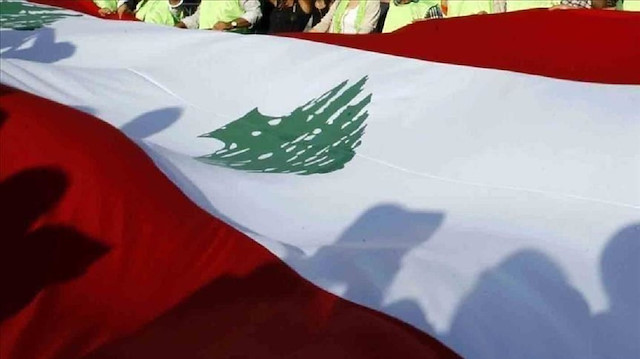 احتجاجات لبنان.. "إثنين السيارات" يشلّ حركة المرور