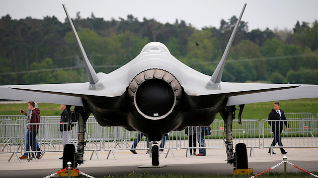 FILE PHOTO: A Lockheed Martin F-35 aircraft is seen at the ILA Air Show in Berlin, Germany, April 25, 2018. REUTERS/Axel Schmidt/File Photo

