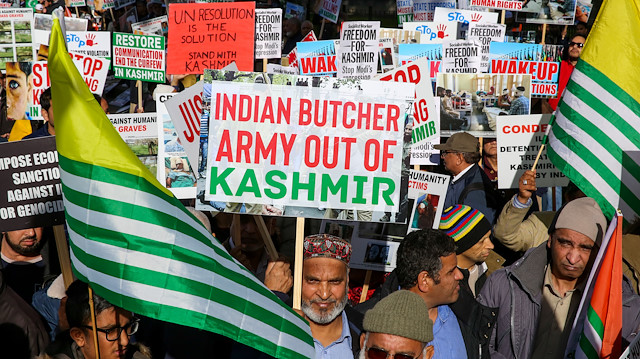 Protest in support of Kashmir in London due to the Indian curfew

