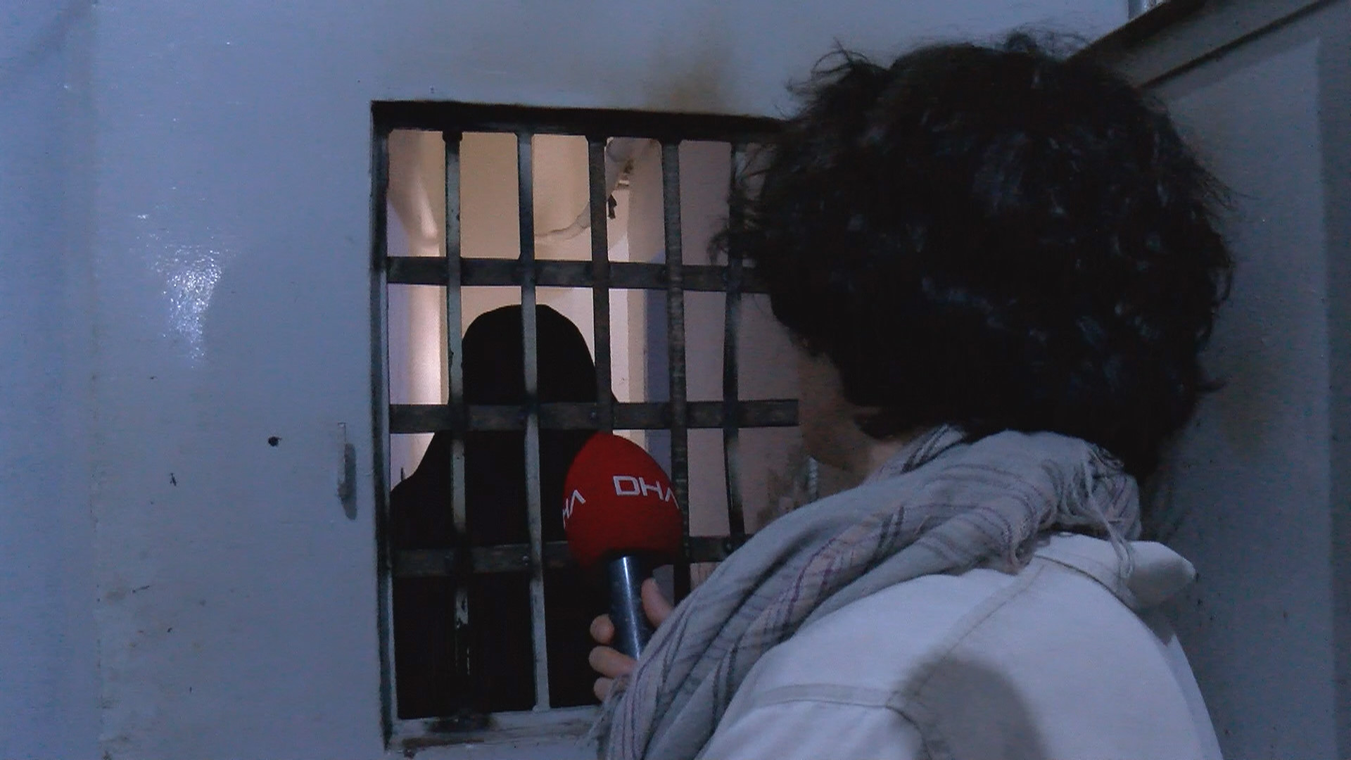 DEAŞ'lı kadın teröristlerden Zeyneb Diman