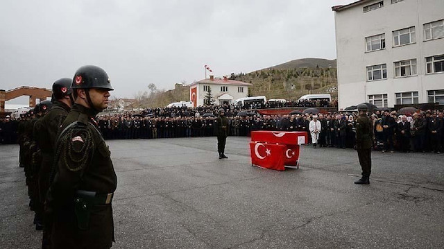 استشهاد جندي تركي وإصابة 6 بانفجار لغم أرضي بمنطقة "نبع السلام"