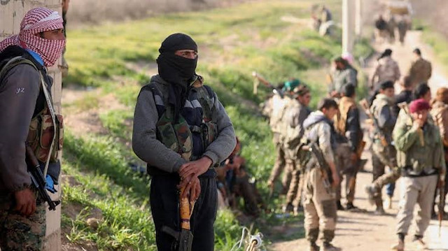 YPG/PKK, 3 binden fazla DEAŞ'lı teröristi serbest bıraktı.