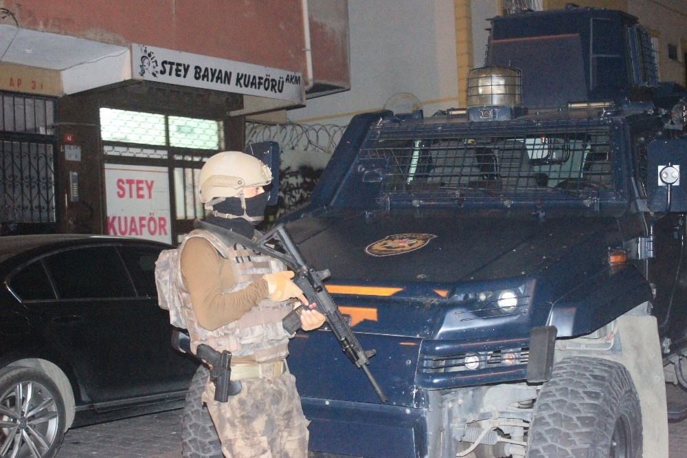 İstanbul’da gece vakti terör örgütü PKK/KCK operasyonu