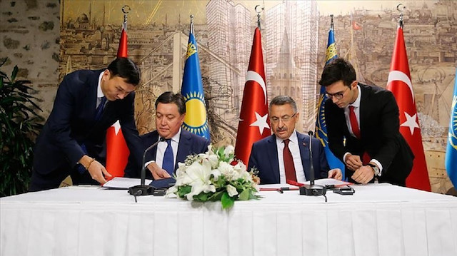 التعاون التركي الكازاخي "يُحلق" في الفضاء