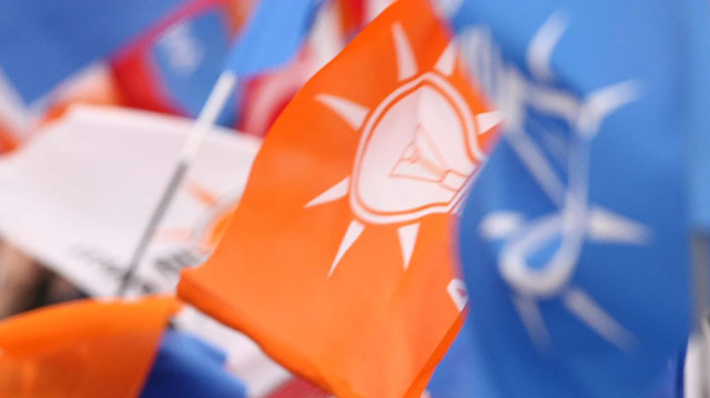 Önümüzdeki günlerde görev değişikliklerinin olabileceği belirtildi.