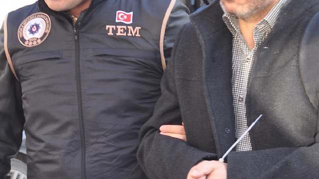 Kemaliye İlçe Jandarma Komutanı gözaltına alındı.
