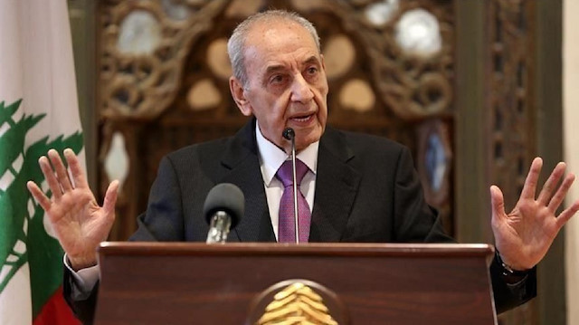 رئيس البرلمان اللبناني وعقيلته يرفعان السرية المصرفية عن حساباتهما