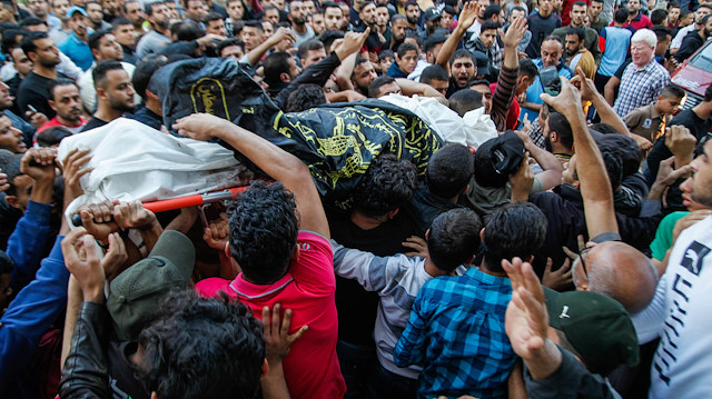 İsrail saldırıları ile 10 kişi hayatını kaybetti.