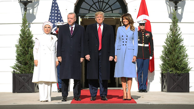 ABD ziyaretinde iki liderden aile fotoğrafı