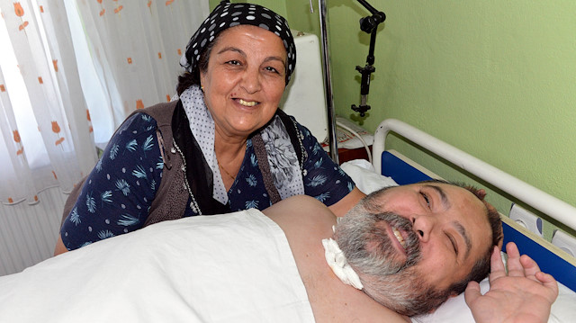 Ali Konuk, 2004'te geçirdiği trafik kazası sonrası yatağa bağımlı kaldı. 