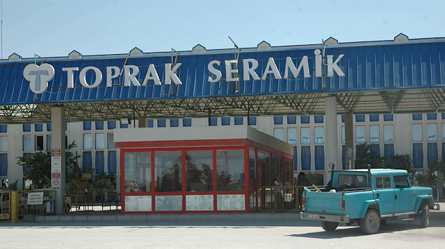 Toprak Seramik fabrikası.