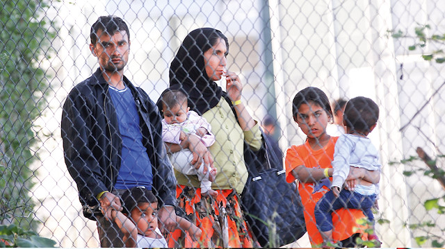 Yunanistan’ın Midilli Adası’ndaki Moria mülteci kampında yer alan insanlık dışı şartlar nedeniyle ölümler hızlandı.