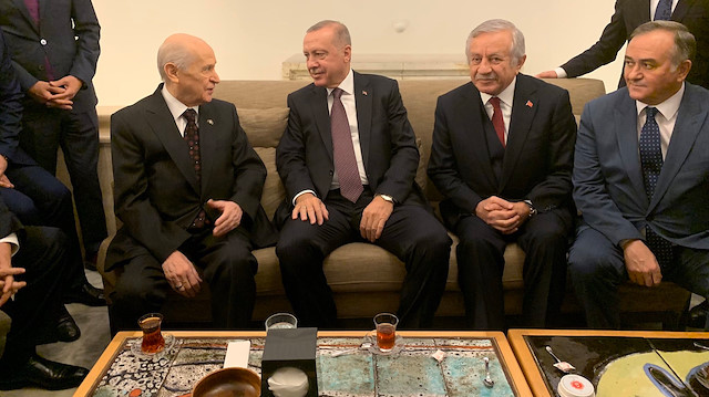 Cumhurbaşkanı Erdoğan, MHP lideri Bahçeli ile Meclis'te görüştü