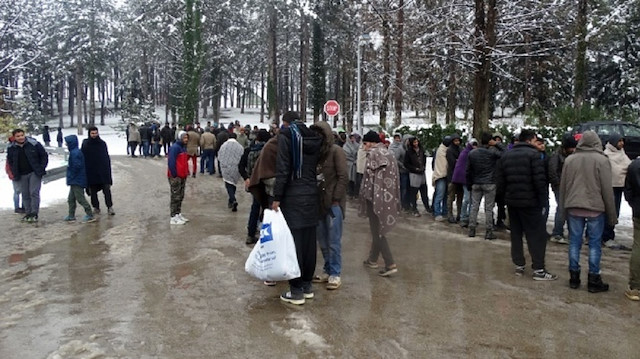 Irregular migrants are stranded at Bosnia and Herzegovina's border with Croatia.