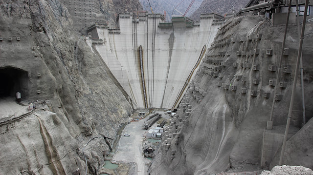 Yusufeli Barajı'nun 2021 yılı Nisan ayında devreye girmesi planlanıyor.