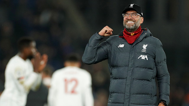 13 maçta 12 galibiyet ve 1 beraberlik alan Liverpool, Premier Lig'de liderliğini sürdürüyor.