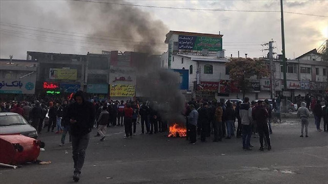 العفو الدولية: سقوط 143 قتيلا في احتجاجات إيران