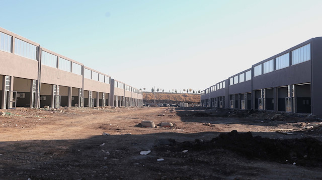 TOKİ tarafından Diyarbakır 4. Oto Sanayi Sitesi'nin yapımı sürüyor.