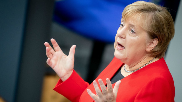 Merkel'den Türkiye açıklaması: NATO üyesi kalması lazım