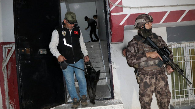 Gaziantep'te bin 960 polisin katılımıyla 3 gün süren eş zamanlı operasyon düzenlendi.