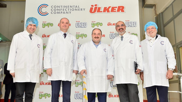 Sanayi ve Teknoloji Bakanı Mustafa Varank, sakız ve şekerleme fabrikasına ziyaret gerçekleştirdi.