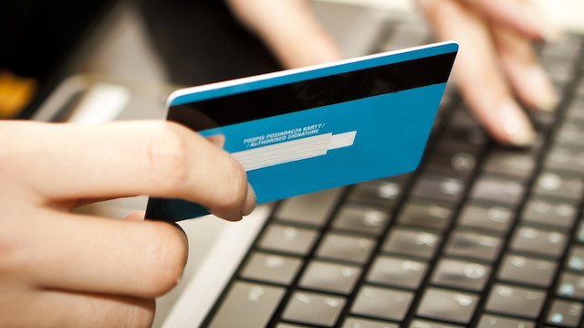 29 Kasım'da internetten kartlı ödemeler rekor kırdı
