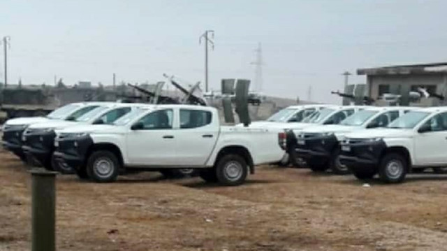 الميليشيات الإيرانية تعزز مواقعها في دير الزور السورية