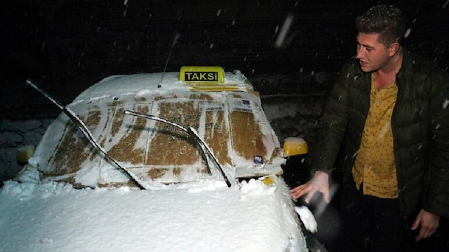 Balkanlar'dan gelen kar yağışı etkili olmaya başladı.