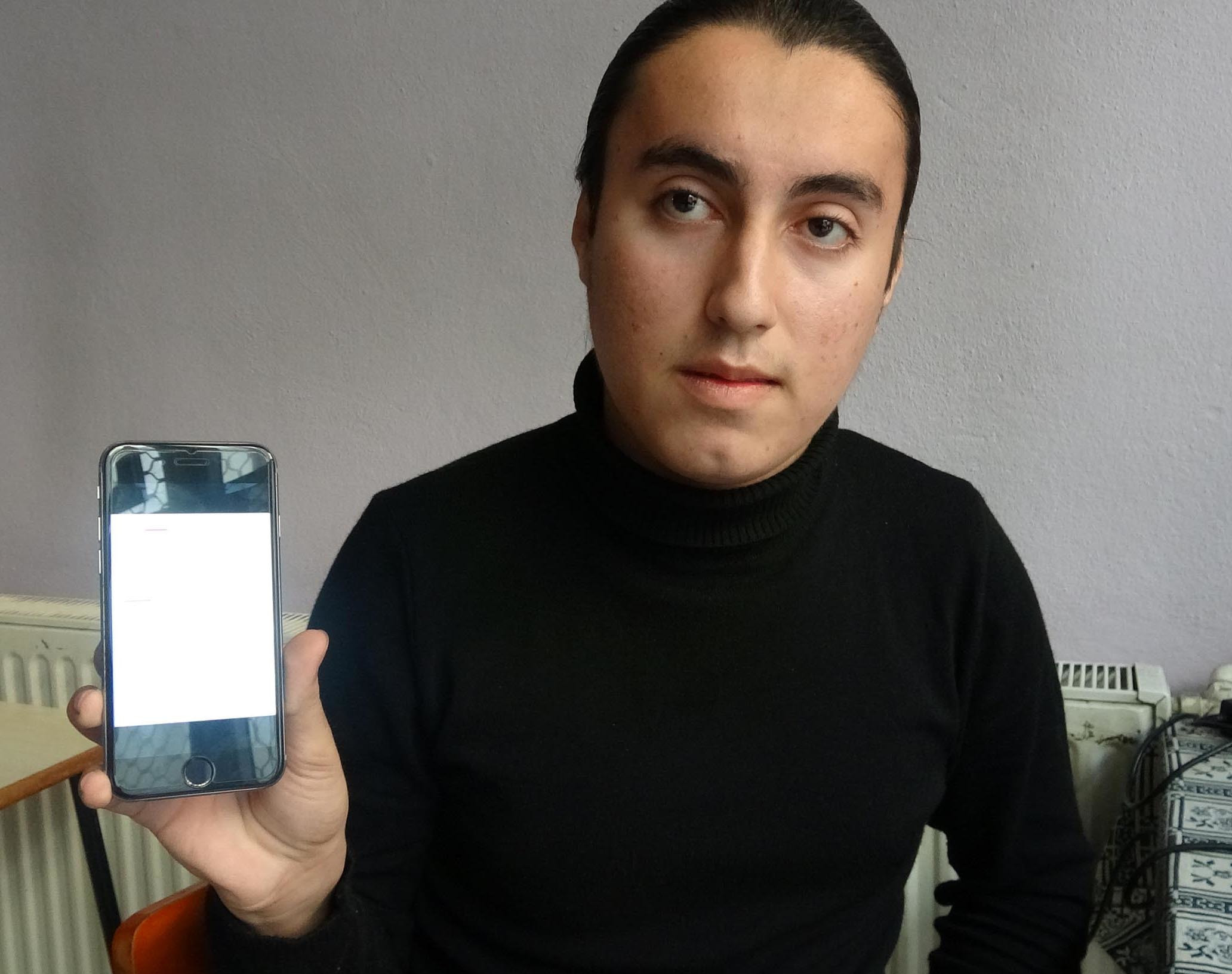Hüseyin Çoban, Apple'ın açığını ilk bulduğunda 300 TL ile ödüllendirilmişti.