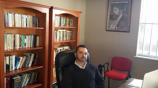 Dr. Ali Azzali : Eğitim  nötr  bir  süreç  değildir