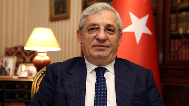 سفير تركيا بفرنسا يتمنى الشفاء العاجل لمصور "الأناضول"
