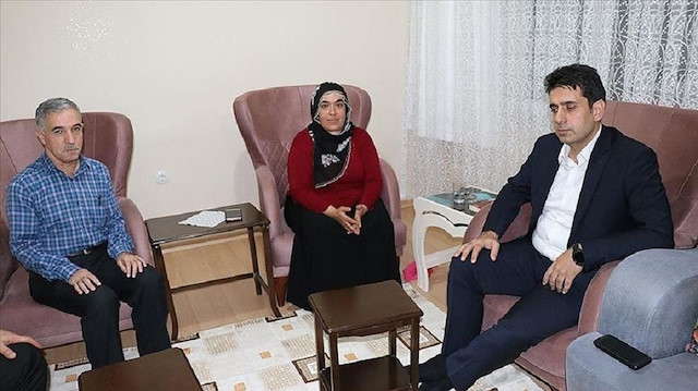 Parents meet with their PKK-linked son 