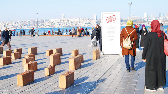 Üsküdar'da AK Parti tarafından farkındalık etkinliği düzenlendi.