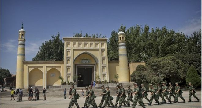 Kaşgar'ın tarihi camisinin son hali içler acısı
