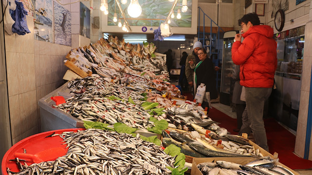 Ülke olarak üretilen balıkların yüzde 80'ini ihraç ediyoruz.