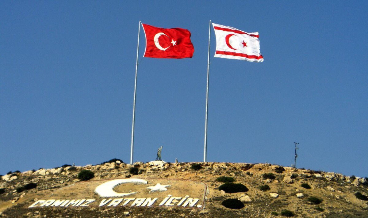 KKTC yönetimi silah ambargosunu kaldıran karara yönelik büyük kaygı duyduklarını açıkladı.