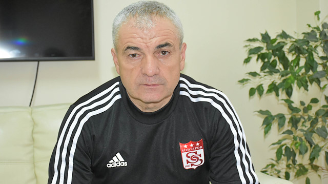 Çalımbay yönetimindeki Sivasspor, 14 haftada 30 puan topladı.