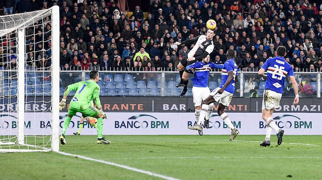 Cristiano Ronaldo, Sampdoria'ya attığı golde 256 cm'ye ulaştı.