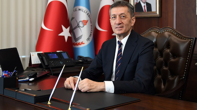 Bakan Selçuk