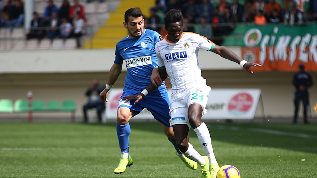 29 yaşındaki N'Sakala, bu sezon Süper Lig'de çıktığı 14 maçta 1 asist yaptı.