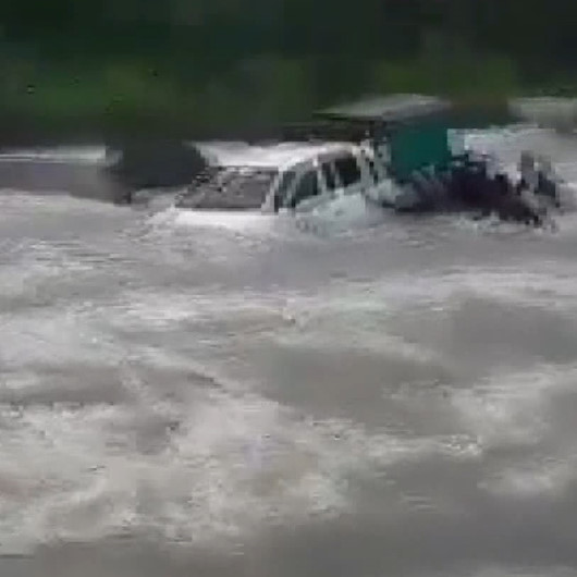 Fijiyi kasırga vurdu