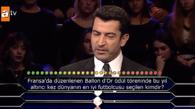 Kim Milyoner Olmak İster yarışmasının sunucusu Kenan İmirzalıoğlu