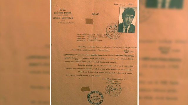 Manço'nun Türkiye'ye gelmek için aldığı izin belgesi.